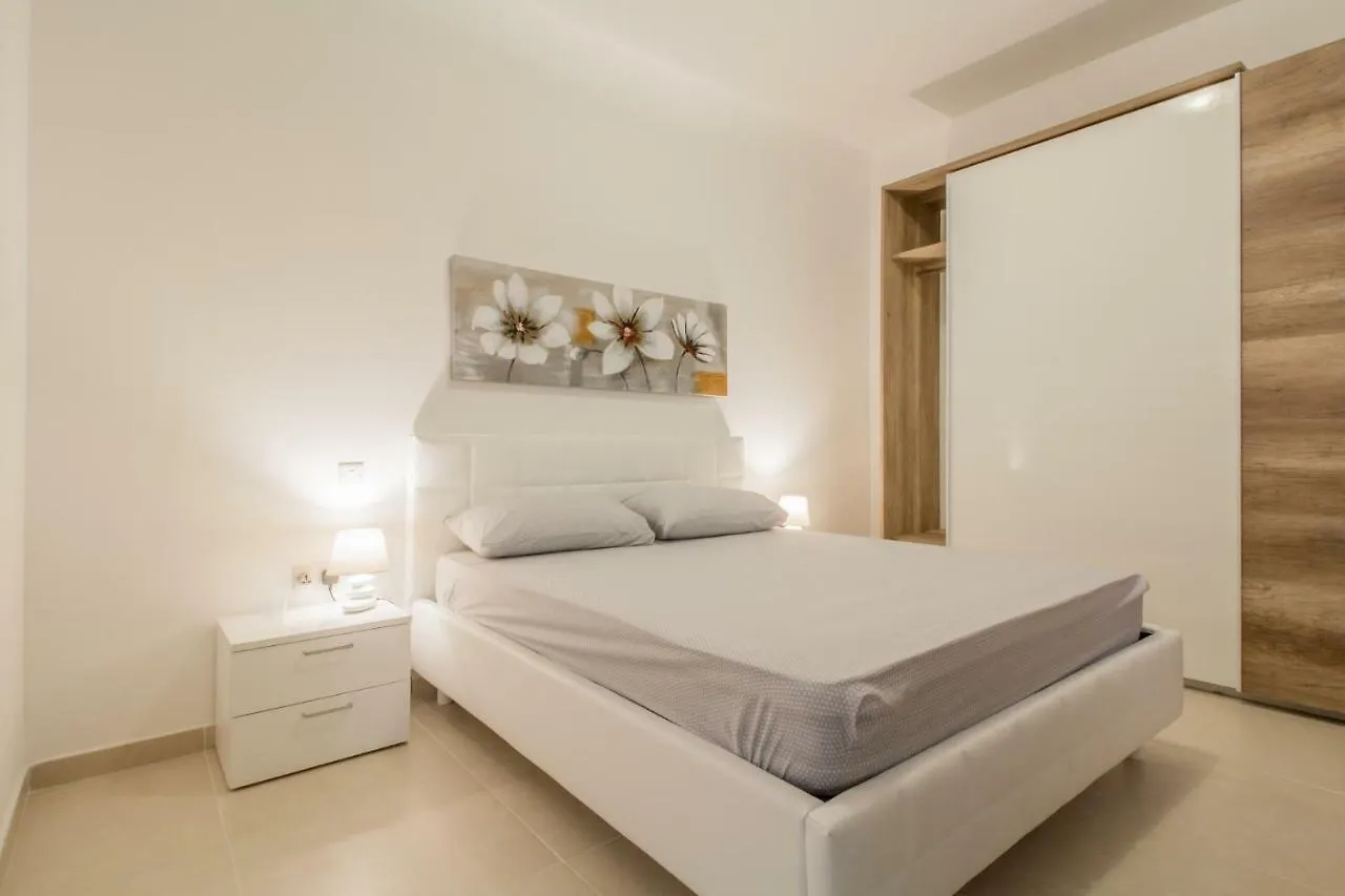 Ocean Gardens, B3 Apartment Naxxar Malta